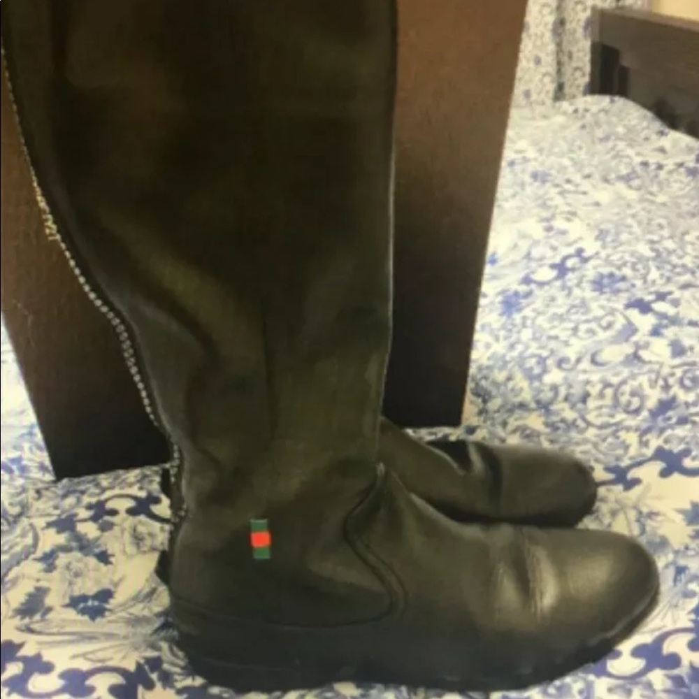 Gucci boots size 38 zipper in the back - Picture 8 of 11
